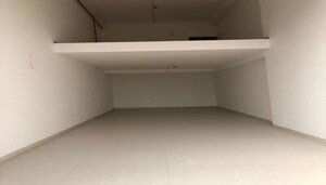  Shop For Rent in Chembur