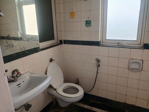 Bathroom in 2 BHK Apartment at DLF Regency Park I, Dlf Phase iv – for Sale