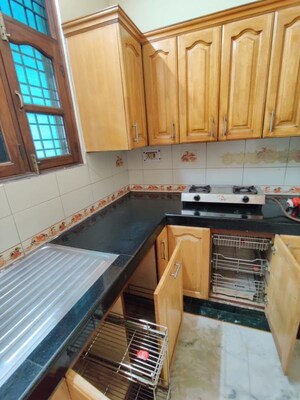 Kitchen in 4 BHK Builder Floor at Ansal Plaza Gurgaon, Palam Vihar – for Rent