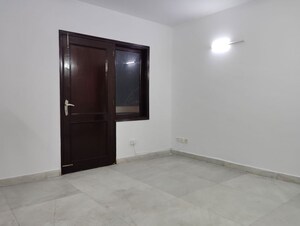 Room in 3 BHK Builder Floor at Kalkaji – for Rent