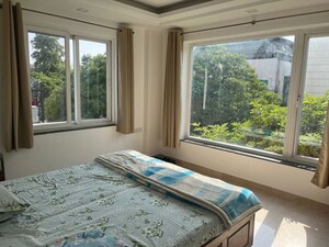 Bedroom in 3 BHK Builder Floor at Safdarjung Enclave – for Sale
