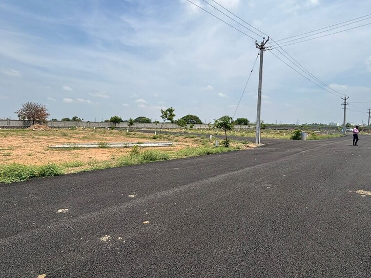 undefined, annamalai nagar  2400 Sq.Ft. Plot In Annamalai Nagar Trichy 10358628
