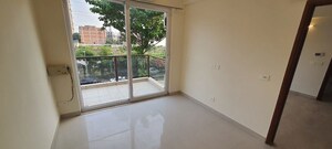 Room in 3 BHK Apartment at BPTP Astaire Gardens, Sector 70a – for Rent