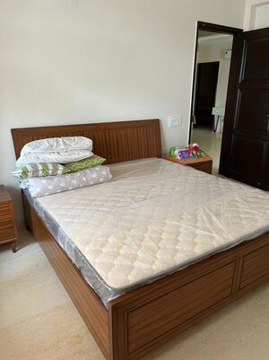 Bedroom in 3 BHK Builder Floor at Ansal Plaza Sector-23, Sector 23 – for Sale