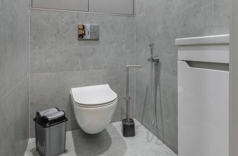 Bathroom, kandivali east Pg For Girls In Kandivali East 10358685