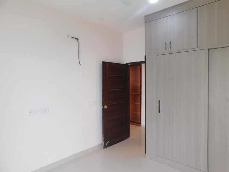 Room, godrej-woods 2 Bedroom 2563 Sq.Ft. Apartment In Sector 43 Noida 10358713