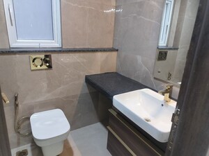 Team Area in 2 BHK Villa at Signature Global Prime, Sector 63a – for Rent