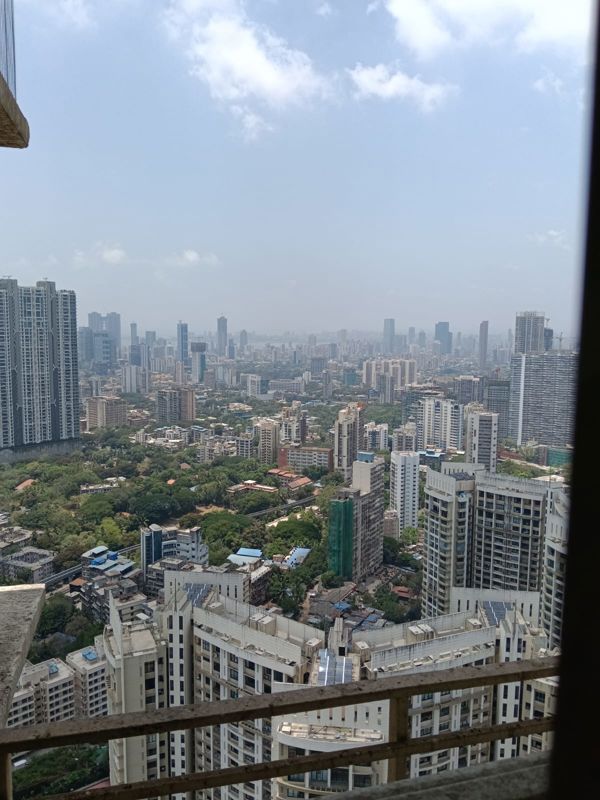 3.5 BHK Apartment For Rent in Celestia Spaces