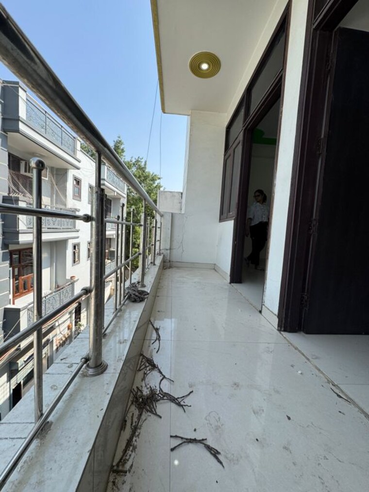 Balcony, chattarpur 1 Bedroom 500 Sq.Ft. Builder Floor In Chattarpur Delhi 10358741