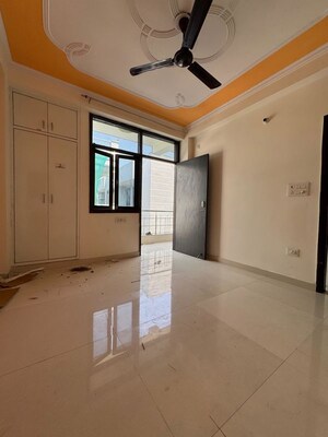 Kitchen in 1 BHK Builder Floor at Chattarpur – for Rent
