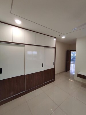 Room in 3 BHK Apartment at Prestige Tranquil, Kokapet – for Rent