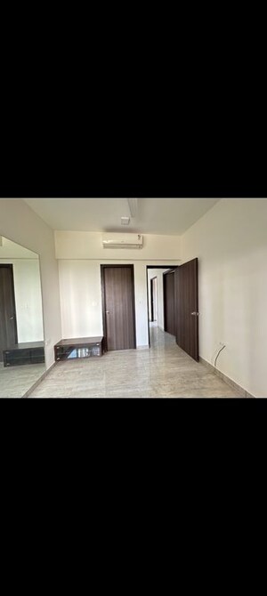 Room in 3 BHK Apartment at Lodha Luxuria Priva, Majiwada – for Rent