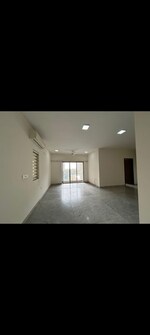 3 BHK + Pooja Room 1200 Sq.Ft. Apartment in Lodha Luxuria Priva