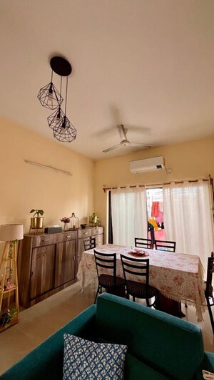 Living Room in 3 BHK Apartment at Tangra – for Rent