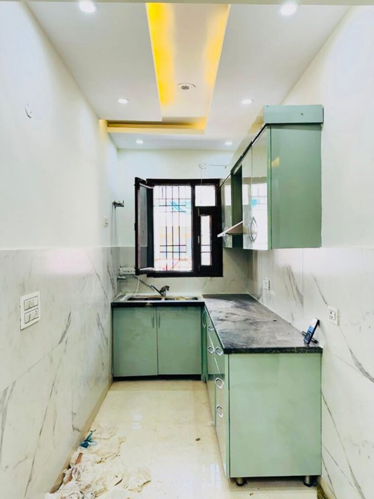 Kitchen, guru-nanak-enclave 2.5 Bedroom 1000 Sq.Ft. Builder Floor In Dhakoli Zirakpur 10358786