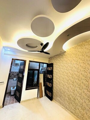 Team Area in 2.5 BHK Builder Floor at Guru Nanak Enclave, Dhakoli – for Sale