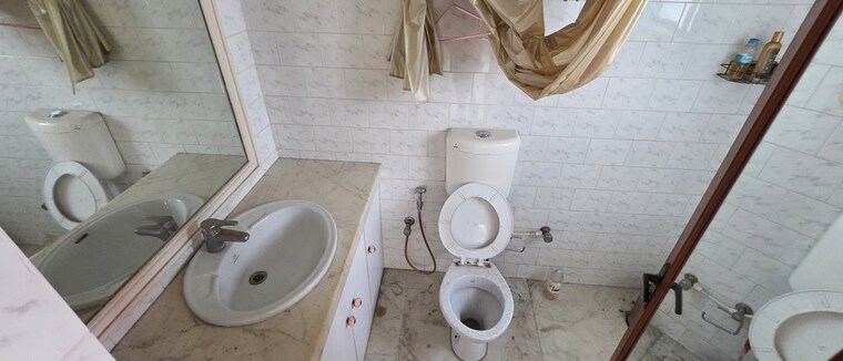 Bathroom, wellington-mews 2 Bedroom 1100 Sq.Ft. Apartment In Koregaon Park Pune 10358792