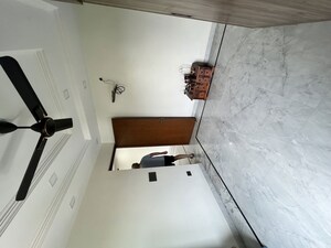 Furnished Amenities in 2 BHK Builder Floor at Naraina – for Rent