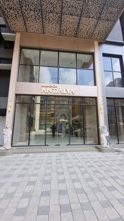 2 BHK Apartment For Rent in Paradigm Antalya
