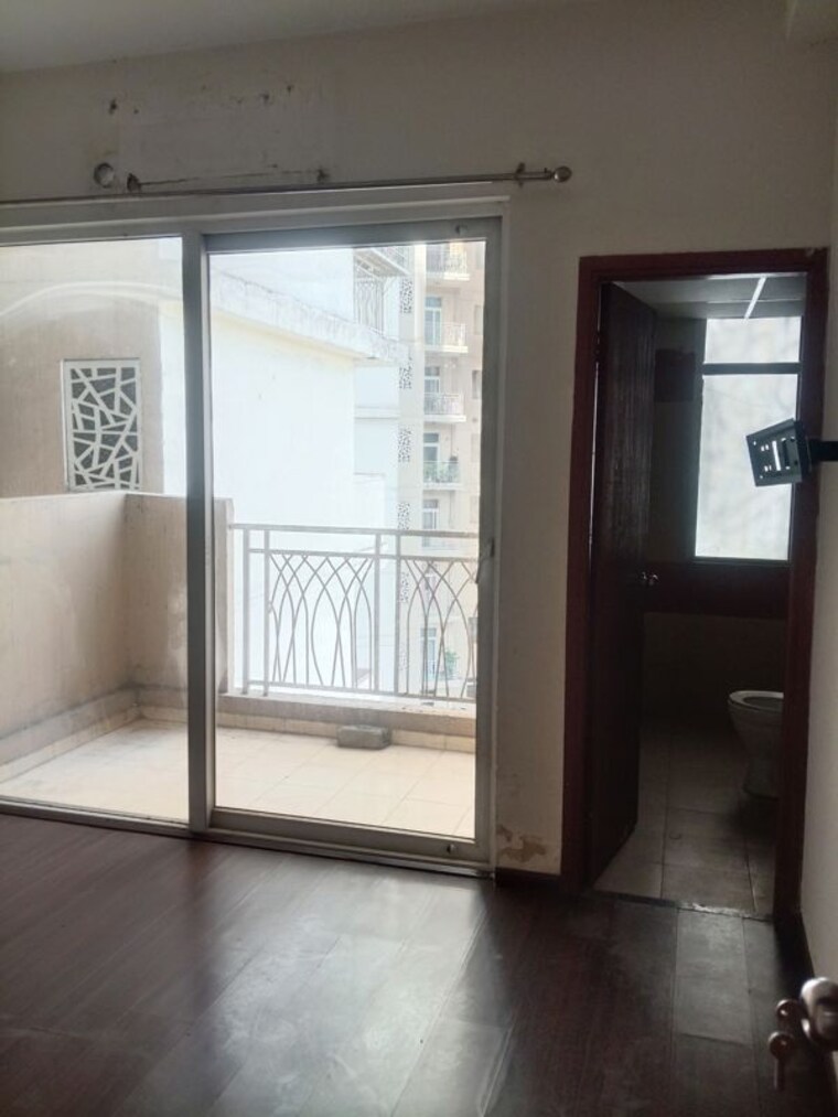 Room, mahagun-my-woods 2.5 Bedroom 1190 Sq.Ft. Apartment In Sector 16c Greater Noida Greater Noida 10358843
