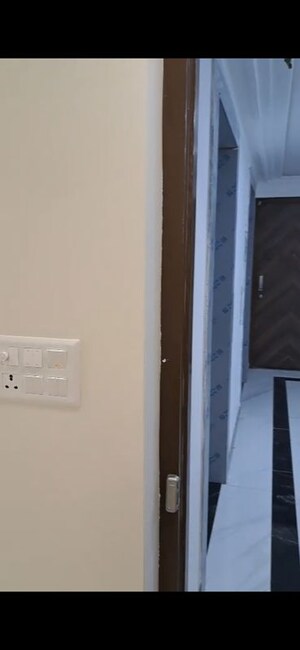 Building Lobby in 3 BHK Apartment at Raghav Paradise, Borivali East – for Rent