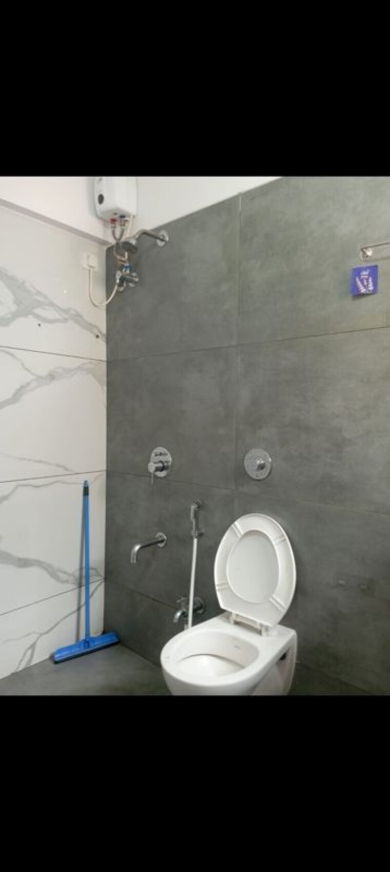 Bathroom, raunak-unnathi-woods-phase-7-a-and-b 1 Bedroom 410 Sq.Ft. Apartment In Ghodbunder Road Thane 10358856