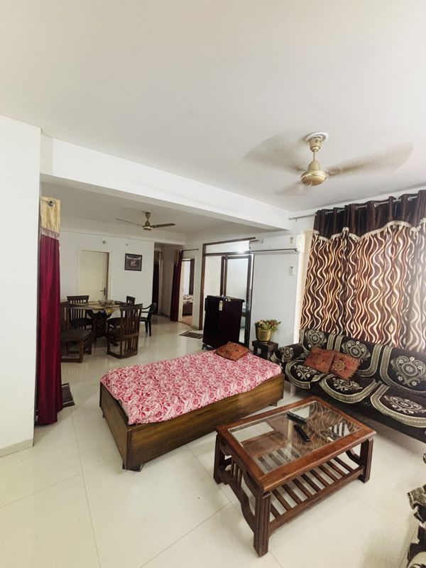 3 BHK + Pooja Room,Basement 1578 Sq.Ft. Apartment in Tulip Violet