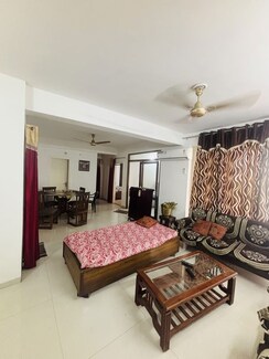 3 BHK + Pooja Room,Basement Apartment For Rent in Tulip Violet