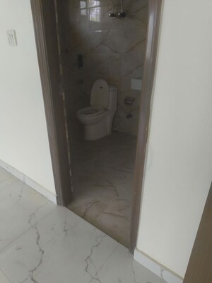 Bathroom in 6+ BHK Independent House at RWA Apartments Sector 61, Sector 61 – for Rent
