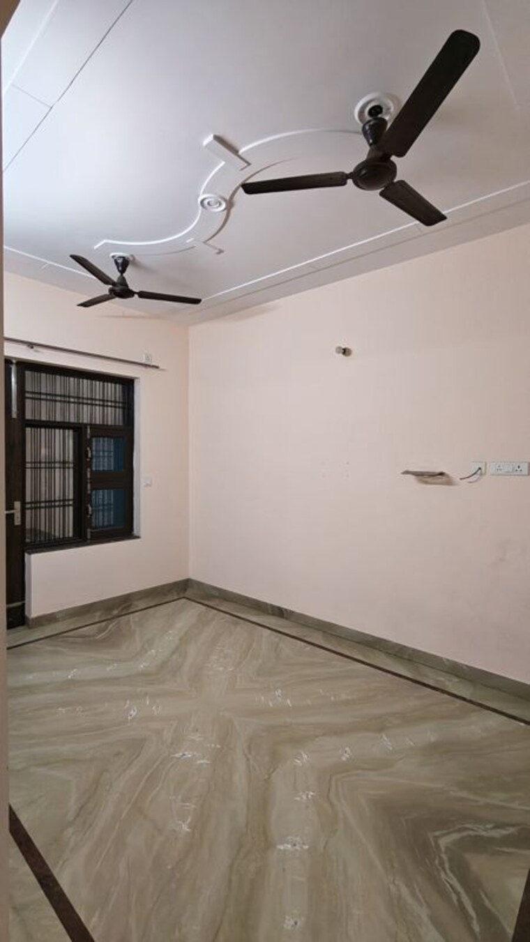 Room, sector 37 2 Bedroom 1440 Sq.Ft. Builder Floor In Sector 37 Faridabad 10358914