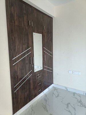 Furnished Amenities in 2 BHK Apartment at SG Shikhar Height, Siddharth Vihar – for Rent