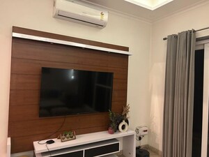 Furnished Amenities in 2 BHK Builder Floor at Ansal Sushant Lok I, Sector 43 – for Rent
