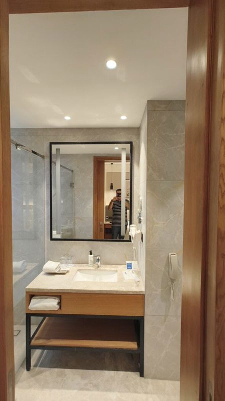 Bathroom, trehan-iris-broadway 1 Bedroom 555 Sq.Ft. Apartment In Sector 85 Gurgaon 10358972