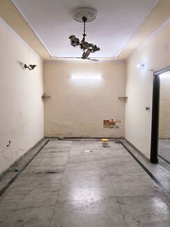 2 BHK + Extra Room Builder Floor For Rent in Ashoka Enclave 3