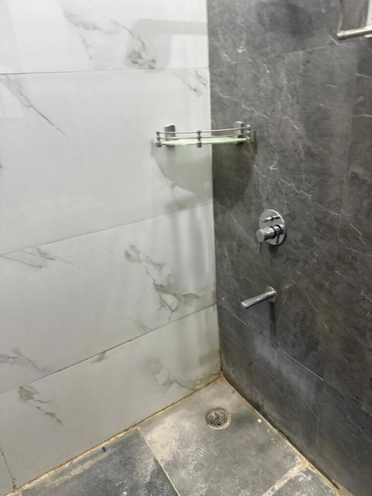 Bathroom, sector 11 3 Bedroom 3000 Sq.Ft. Independent House In Sector 11 Panchkula 10358987