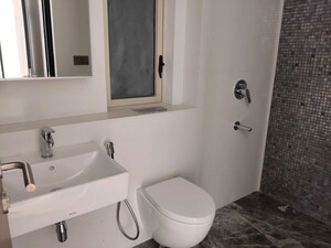 Bathroom in 3 BHK Apartment at Lodha The Park, Worli – for Sale