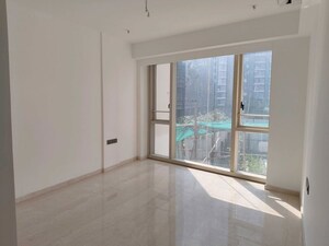 Room in 3 BHK Apartment at Lodha The Park, Worli – for Sale