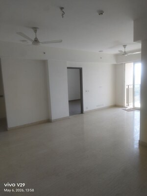 Room in 4 BHK Apartment at Conscient Heritage One, Sector 62 – for Sale