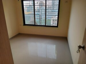 Room in 3 BHK Apartment at Dath Niwas, Vile Parle East – for Sale