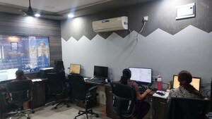 Team Area in  Office Space at Alkapuri – for Rent