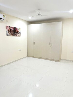 Room in 3 BHK Apartment at Aakriti Miro, Nallagandla – for Sale