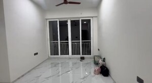 Room in 2 BHK Apartment at Ruparel Sky Green, Kandivali West – for Rent