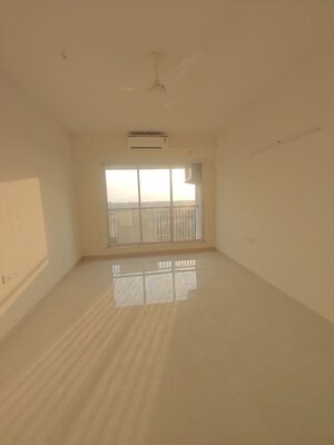 4 BHK Apartment For Rent in Seawoods