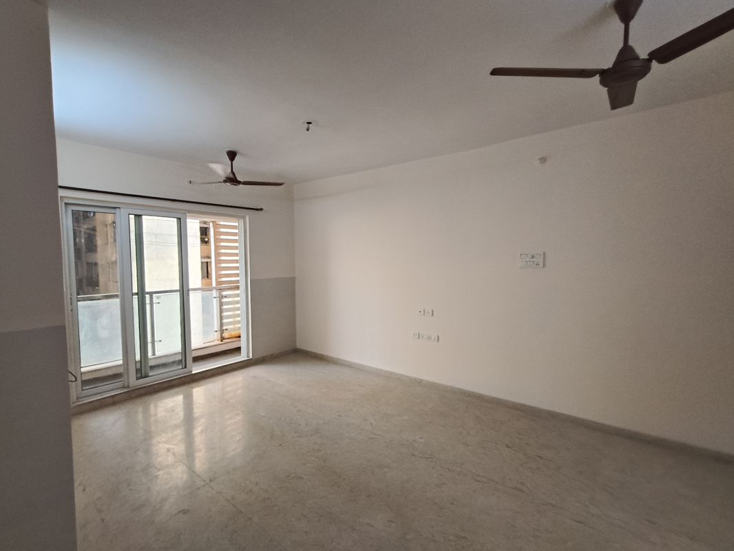 2 BHK 1100 Sq.Ft. Apartment in Dosti Group Imperia