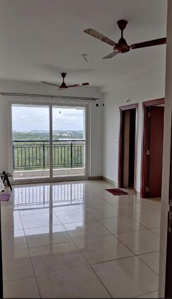 1 BHK Apartment For Sale in Prestige Royale Gardens