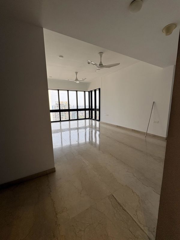 2 BHK + Pooja Room,Study Room Apartment For Sale in Lodha The Park
