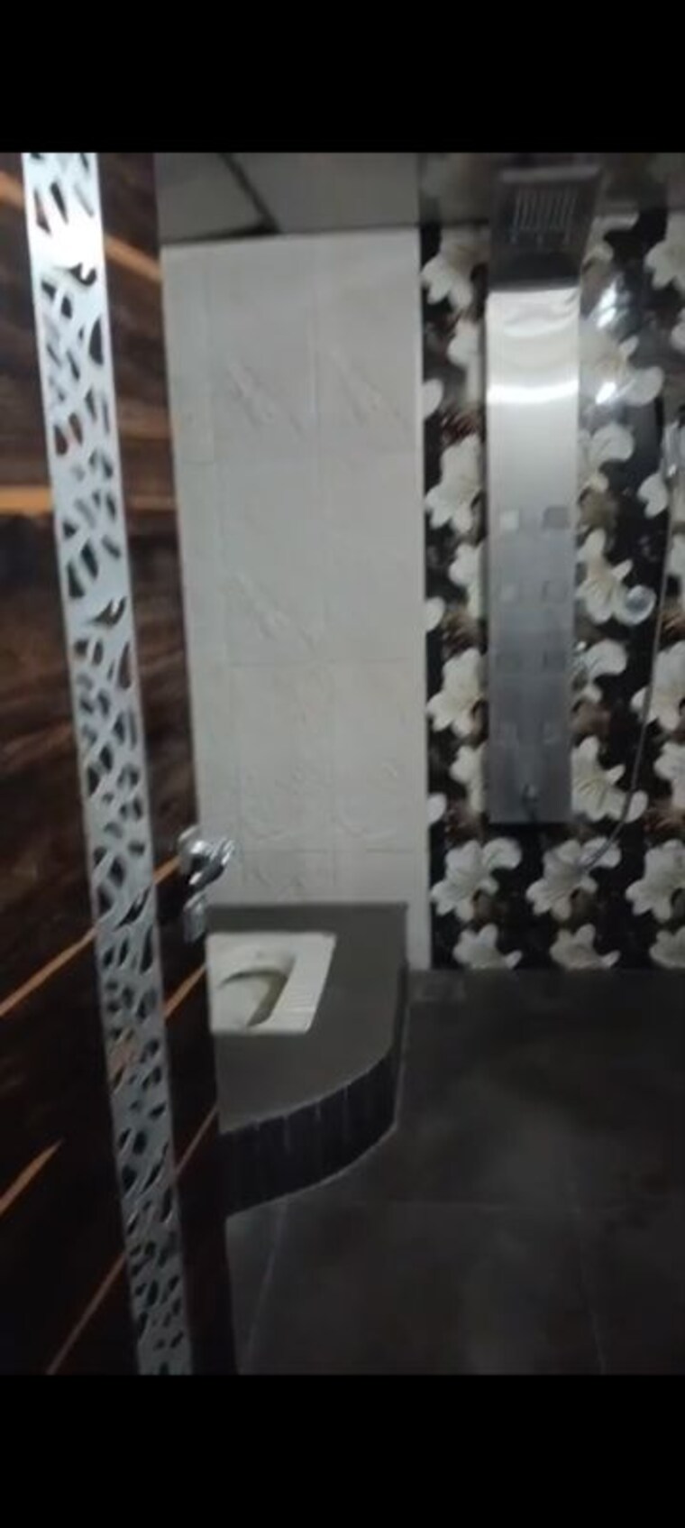 Bathroom, kurla 4 Bedroom 2400 Sq.Ft. Villa In Kurla Mumbai 10359086