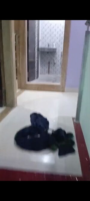 Parking in 4 BHK Villa at Kurla – for Rent
