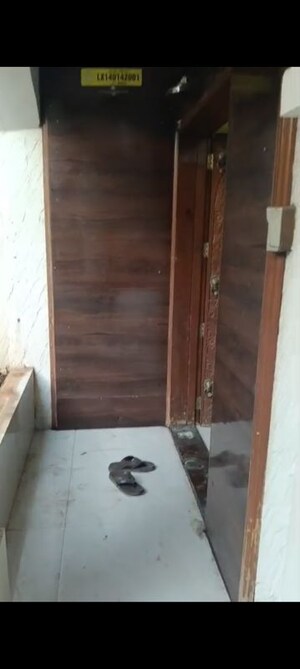 Furnished Amenities in 4 BHK Villa at Kurla – for Rent