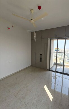 3 BHK Apartment For Rent in Raheja Vedaanta
